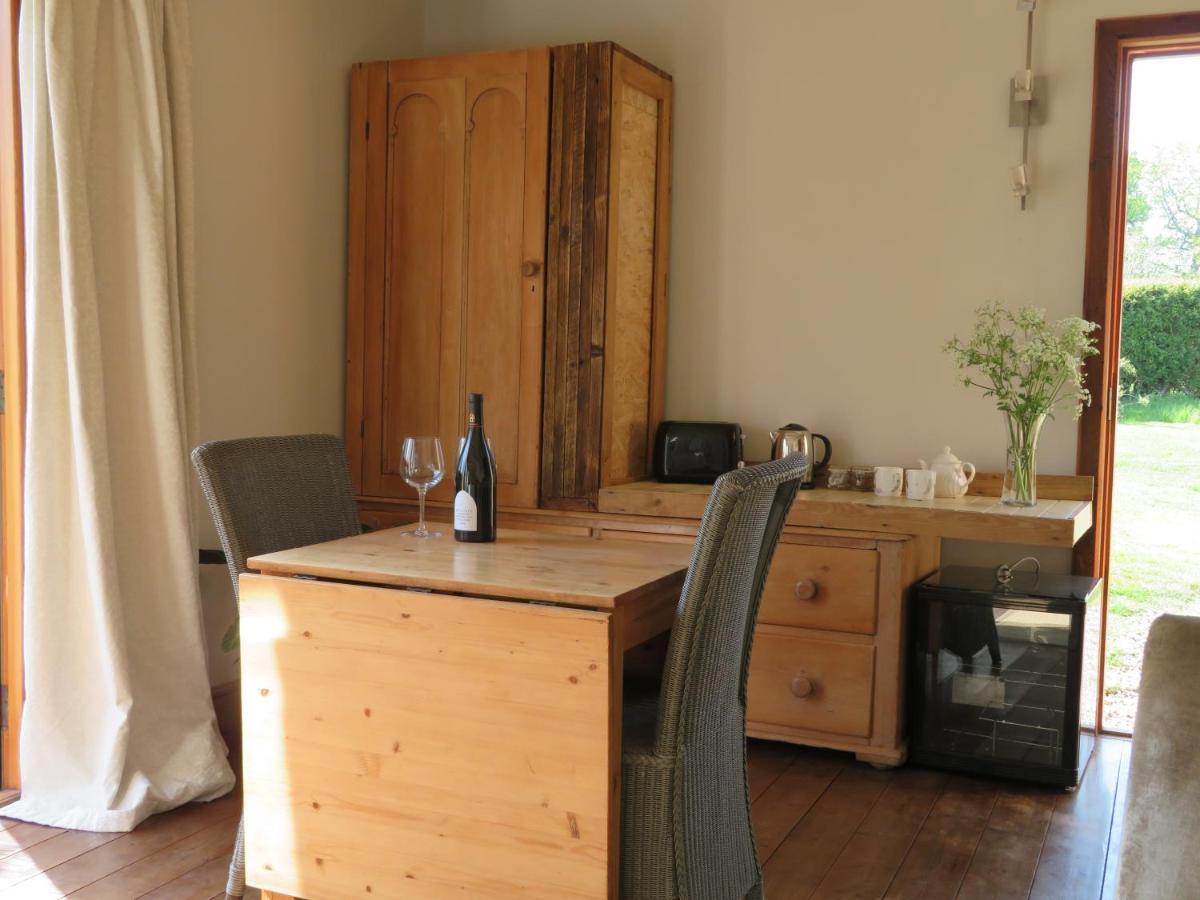 Wilderness B&B 3 Self Contained Rooms Nr Sissinghurst Headcorn Kültér fotó