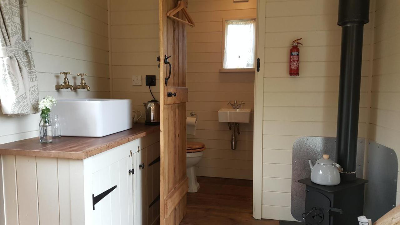 Wilderness B&B 3 Self Contained Rooms Nr Sissinghurst Headcorn Kültér fotó